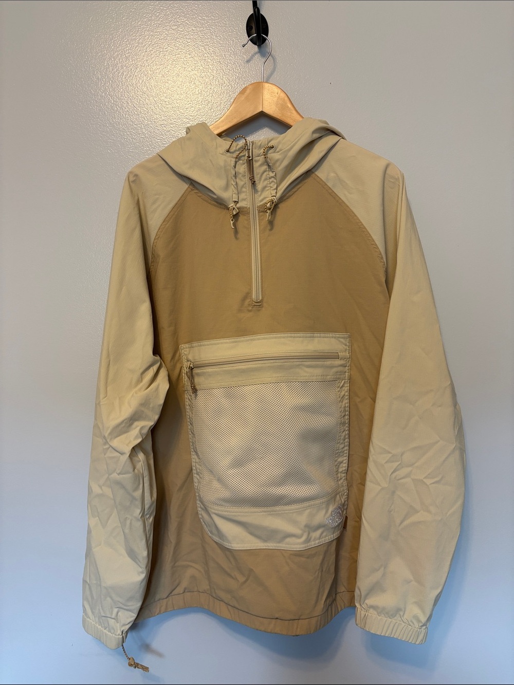 The North Face Two-Tone Tan and Cream Hooded Anorak